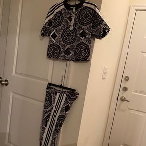 Adidas set size small